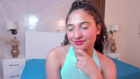 Bella online show from 09-20-25, 12:28