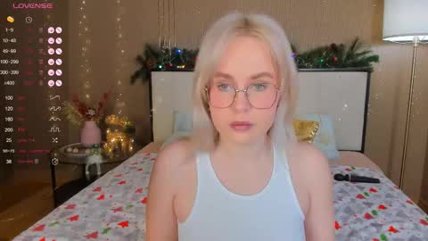 Bella online show from 01-10-26, 01:18