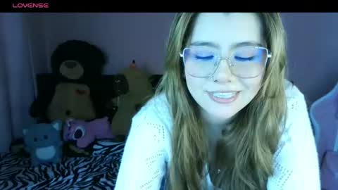 Aleja  online show from 07-16-26, 02:56