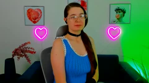 Snapshot of bellatrixllestrange chatting on 01-17-25, 05:19 Bella. Ntmu online show from 01-17-25, 05:19