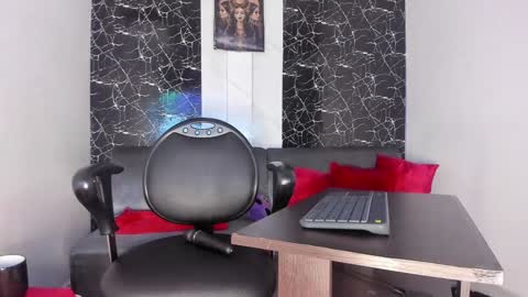  Isabella  Independent model online show from 12-15-24, 03:45