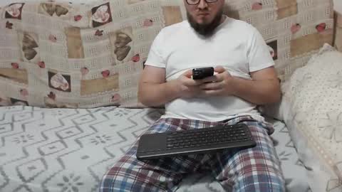 Snapshot of bellcazzoegrosso chatting on 04-15-26, 07:58 bellcazzoegrosso online show from 04-15-26, 07:58