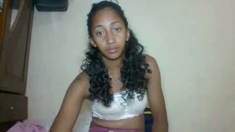 Snapshot of belle_annah chatting on 05-17-26, 01:36 belle_annah online show from 05-17-26, 01:36