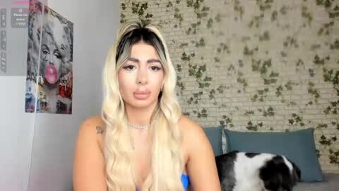 Snapshot of belle_hallle chatting on 12-18-24, 07:52 LucyJelly online show from 12-18-24, 07:52