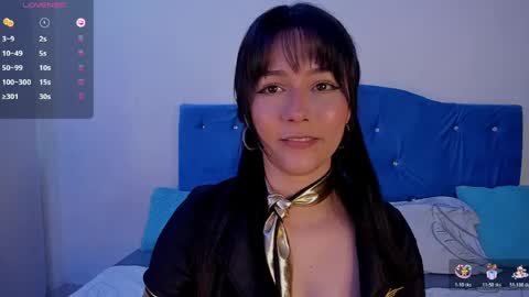 Snapshot of belle_petite_ chatting on 05-13-26, 12:13 Call me Alice online show from 05-13-26, 12:13