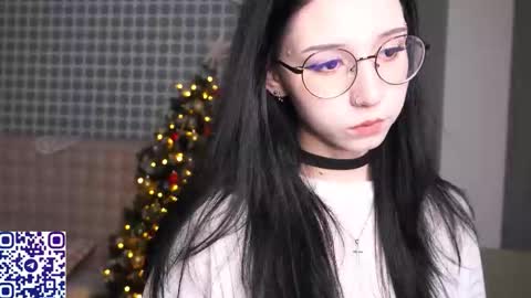 Snapshot of belle_phine chatting on 01-12-26, 05:56 Bea online show from 01-12-26, 05:56