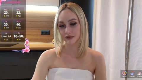 Snapshot of belle_vill chatting on 05-14-26, 12:23 Belle online show from 05-14-26, 12:23