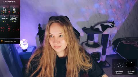 Your Annabelle Wolf  online show from 12-27-24, 03:04