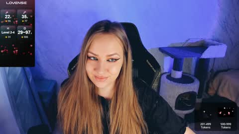 Your Annabelle Wolf  online show from 01-20-25, 06:42