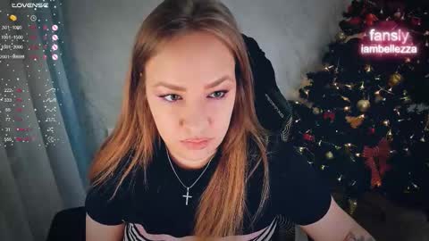 Your Annabelle Wolf  online show from 12-17-25, 01:06