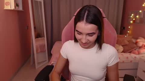 Bella online show from 12-01-25, 02:00