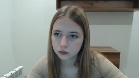 bellochka_ online show from 12-19-25, 07:26