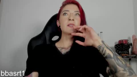 Snapshot of belyswitch chatting on 02-12-26, 05:19 Bely Bbasrt1 - hot online show from 02-12-26, 05:19