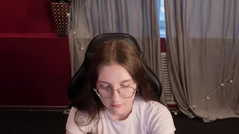 Snapshot of bemine_bemine chatting on 02-10-26, 01:53 bemine_bemine online show from 02-10-26, 01:53