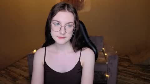 Snapshot of bemine_bemine chatting on 02-13-26, 09:27 bemine_bemine online show from 02-13-26, 09:27