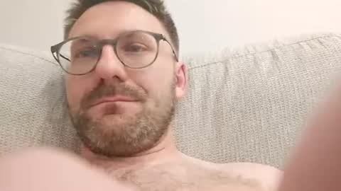 Snapshot of ben00189 chatting on 07-02-26, 08:04 ben00189 online show from 07-02-26, 08:04