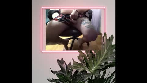 Snapshot of benchuuk chatting on 02-05-26, 07:02 Mr. Bcum online show from 02-05-26, 07:02