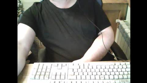 Snapshot of bender_35 chatting on 02-19-25, 11:57 bender_35 online show from 02-19-25, 11:57