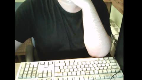 Snapshot of bender_35 chatting on 02-26-25, 12:38 bender_35 online show from 02-26-25, 12:38