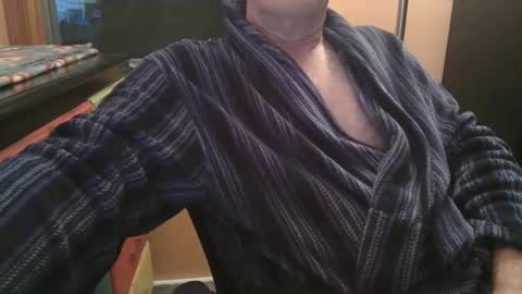 Snapshot of bendrinkin chatting on 09-13-25, 10:04 bendrinkin online show from 09-13-25, 10:04