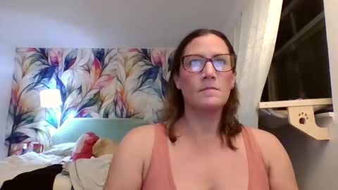 Becky online show from 01-12-26, 03:01