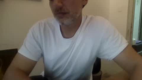 Snapshot of benedett22 chatting on 10-12-25, 07:57 benedett22 online show from 10-12-25, 07:57