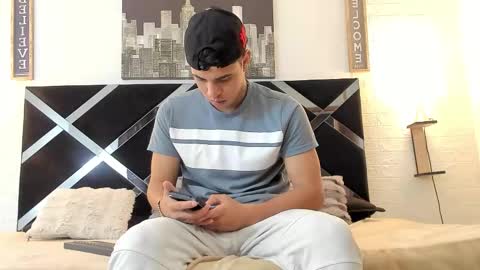 Snapshot of benjamin_more24 chatting on 02-09-26, 04:05 benjamin more24 online show from 02-09-26, 04:05