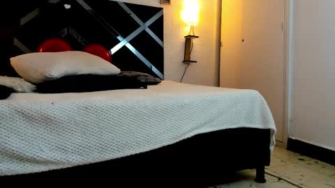 Snapshot of benjamin_more24 chatting on 02-17-26, 03:14 benjamin more24 online show from 02-17-26, 03:14