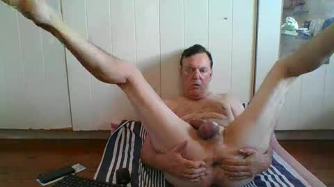 Snapshot of benjoid chatting on 02-16-26, 02:29 benjoid online show from 02-16-26, 02:29