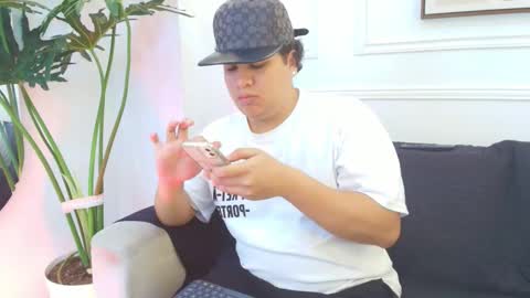 bennett_alejoo online show from 12-20-25, 06:59