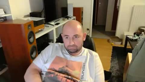 Snapshot of bennn54 chatting on 02-27-26, 06:30 Ben online show from 02-27-26, 06:30