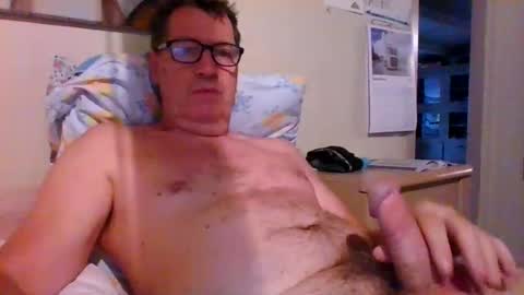 Snapshot of bennybutterfly007 chatting on 09-09-25, 08:25 bennybutterfly007 online show from 09-09-25, 08:25