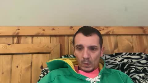 Snapshot of bennymn chatting on 01-18-26, 04:55 benny and innocentvixon online show from 01-18-26, 04:55