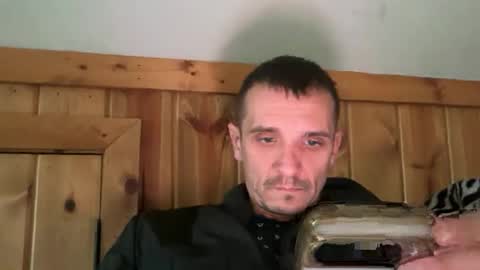 Snapshot of bennymn chatting on 02-15-26, 05:53 benny and innocentvixon online show from 02-15-26, 05:53