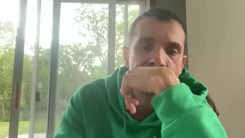 benny and innocentvixon online show from 05-23-26, 11:53