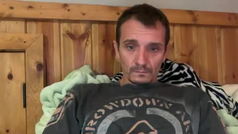 benny and innocentvixon online show from 06-19-26, 04:55