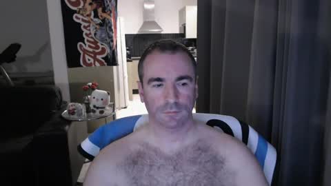 Snapshot of bensince1984_ chatting on 08-02-26, 12:53 Ben online show from 08-02-26, 12:53