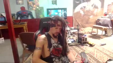 Snapshot of bentbunny21 chatting on 02-04-26, 06:08 Bent Bunny online show from 02-04-26, 06:08