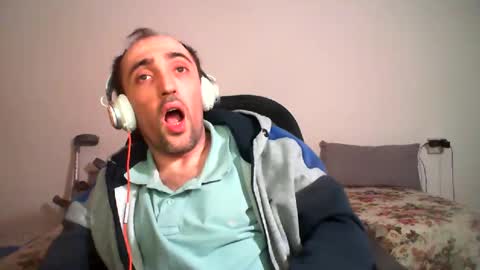 bentish online show from 01-25-25, 05:08