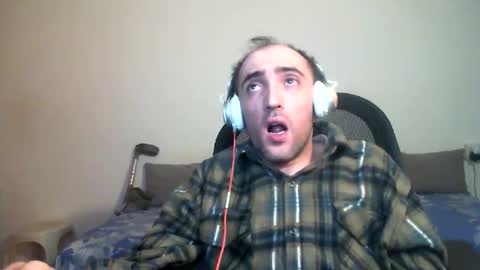 bentish online show from 12-16-25, 03:39