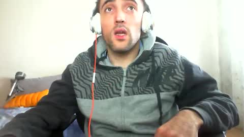 bentish online show from 12-21-25, 10:11