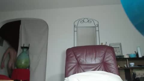 Snapshot of bentkokus chatting on 11-30-25, 01:09 Bent online show from 11-30-25, 01:09