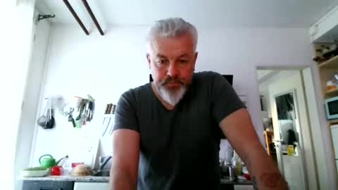 Martin online show from 02-25-26, 07:07