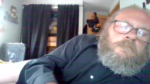 bergeeric1970 online show from 05-31-26, 05:42