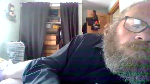 bergeeric1970 online show from 06-14-26, 04:42