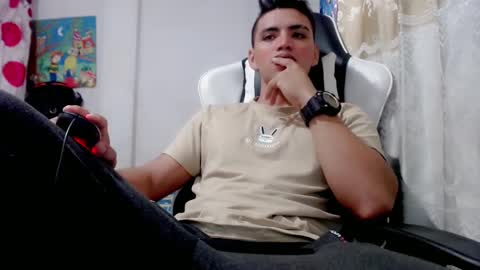 Bergon77 online show from 01-27-25, 12:05