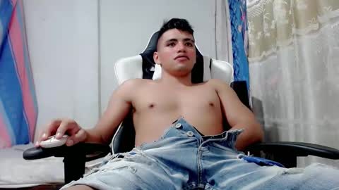 Bergon77 online show from 03-07-25, 06:22