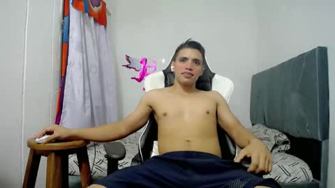 Bergon77 online show from 03-22-26, 03:32