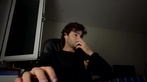 Snapshot of berltex chatting on 12-02-24, 01:03 Berltex online show from 12-02-24, 01:03