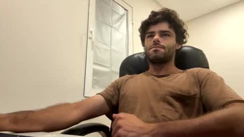 Snapshot of berltex chatting on 10-23-25, 05:40 Berltex online show from 10-23-25, 05:40